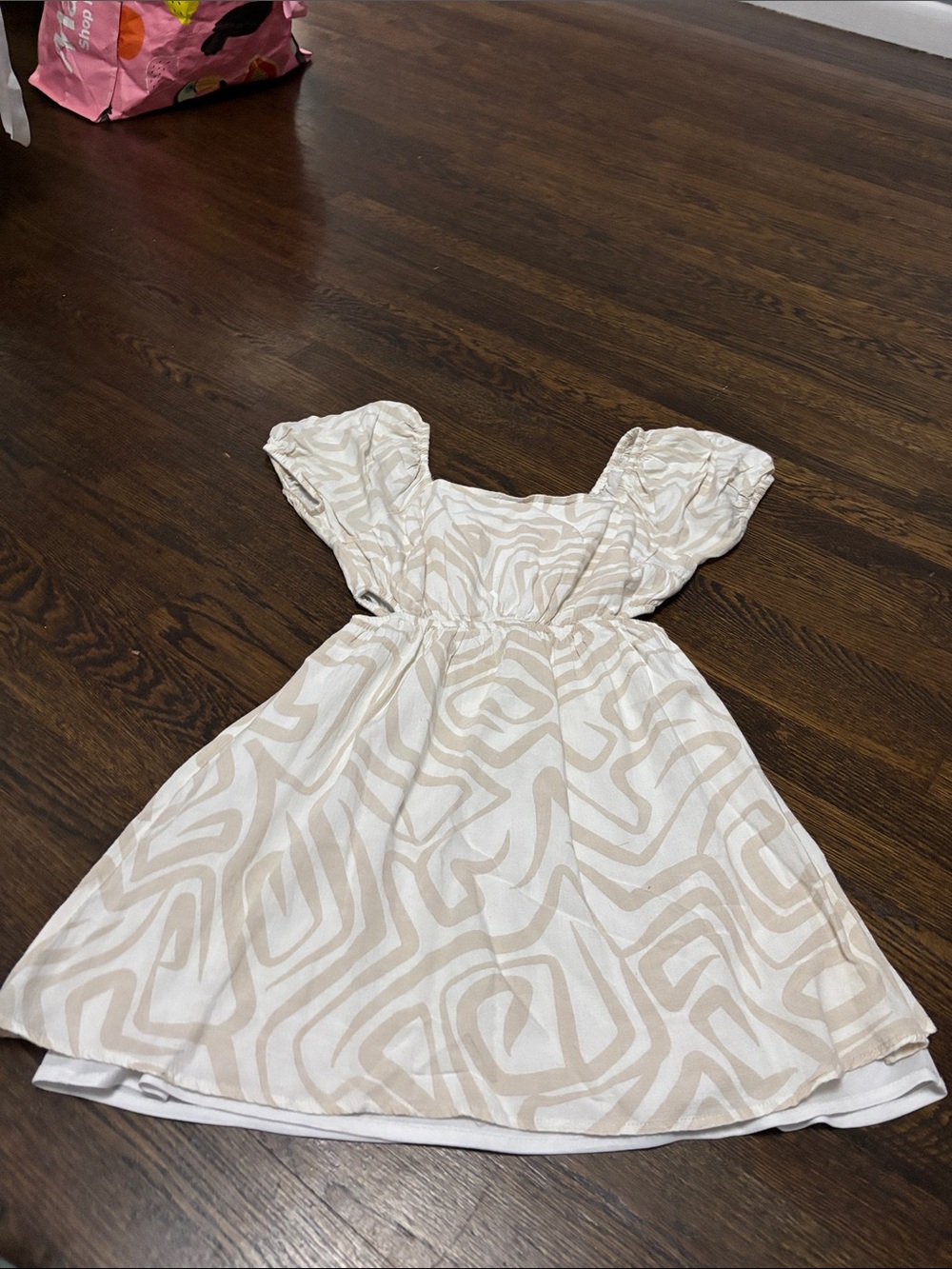 Sincerely Jules Cream Patterned Puff-Sleeve Mini Dress